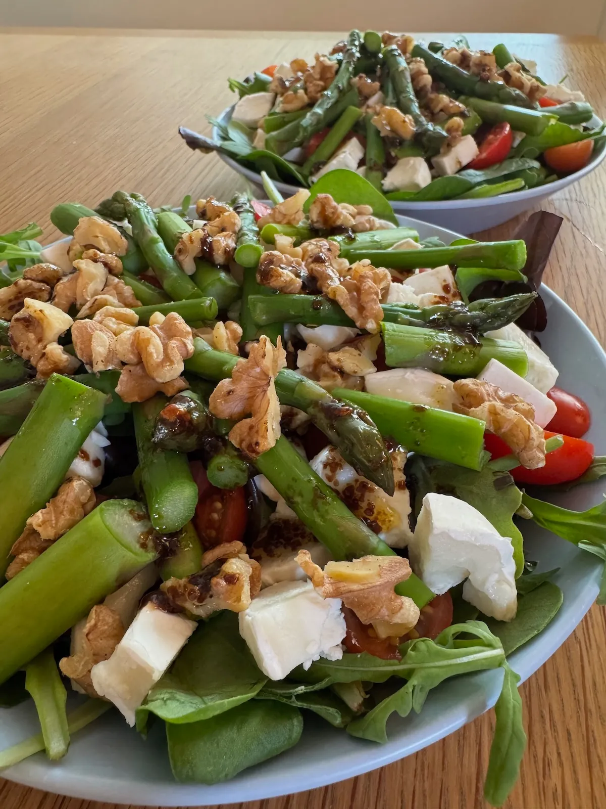 Sparris-sallad med getost